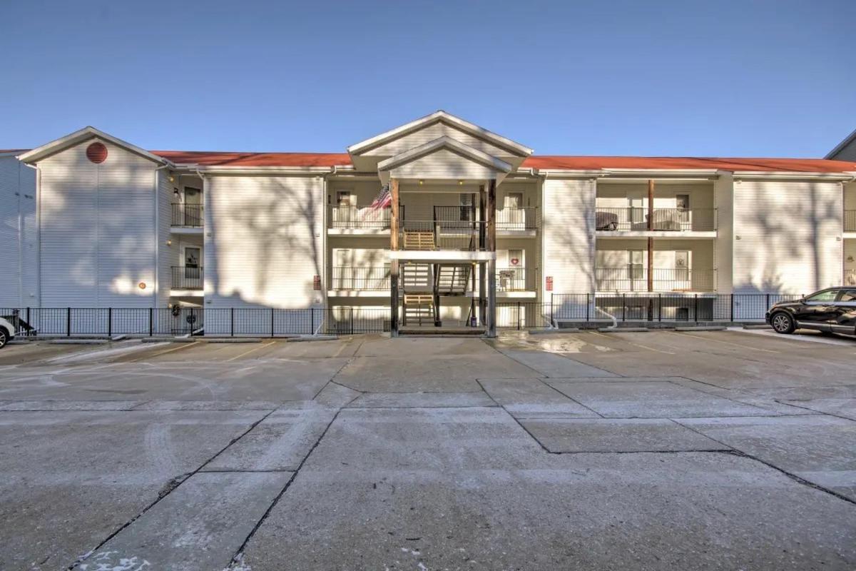 Waterfront Condo With Boat Slip! Lake Ozark Eksteriør bilde