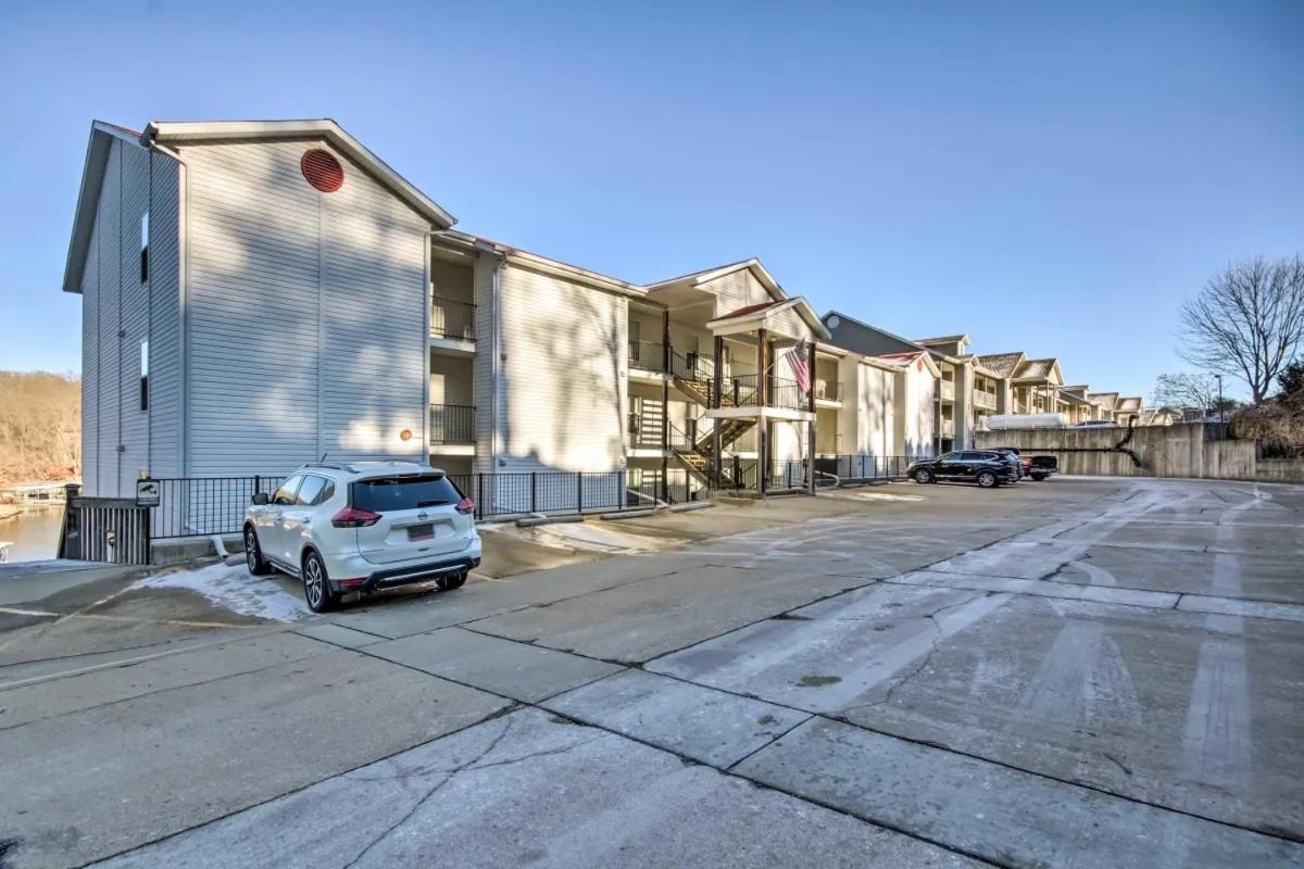 Waterfront Condo With Boat Slip! Lake Ozark Eksteriør bilde
