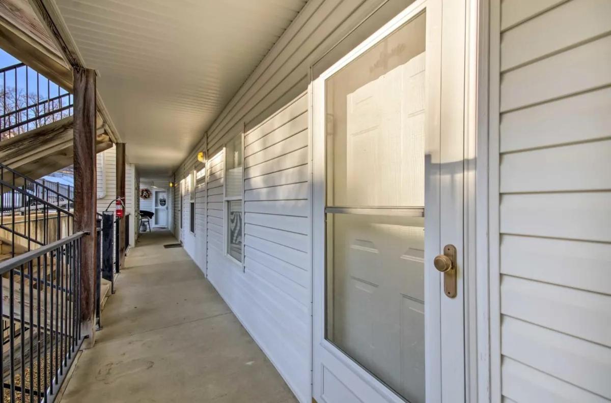 Waterfront Condo With Boat Slip! Lake Ozark Eksteriør bilde